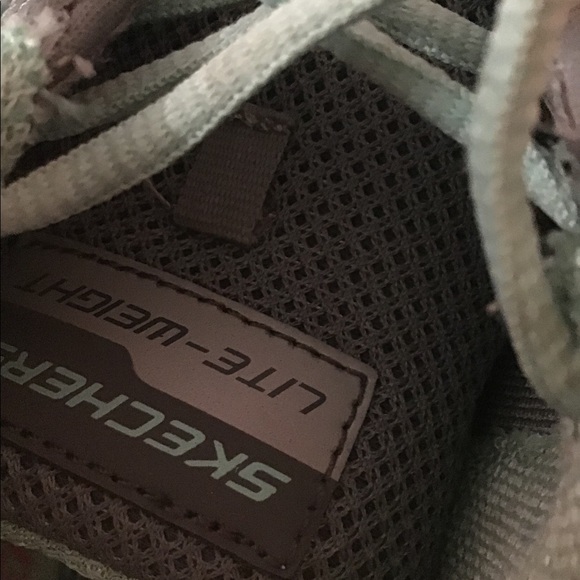 Skechers air cooled lite weight sneaker size 10 - Picture 12 of 12